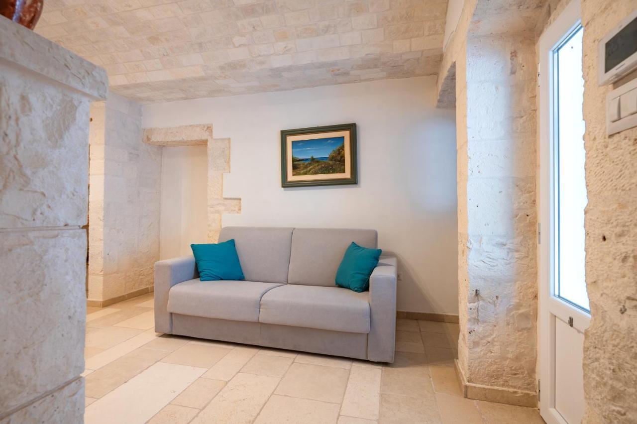 Trullo Il Focolare In Masseria Cisternino Exterior foto